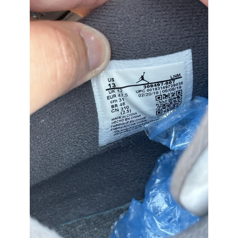 retro 4 size 13 cool grey 308497-007 used great condition